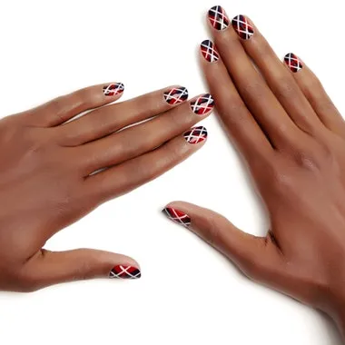 Perfect Argyle Sweater Nail Art Tutorial