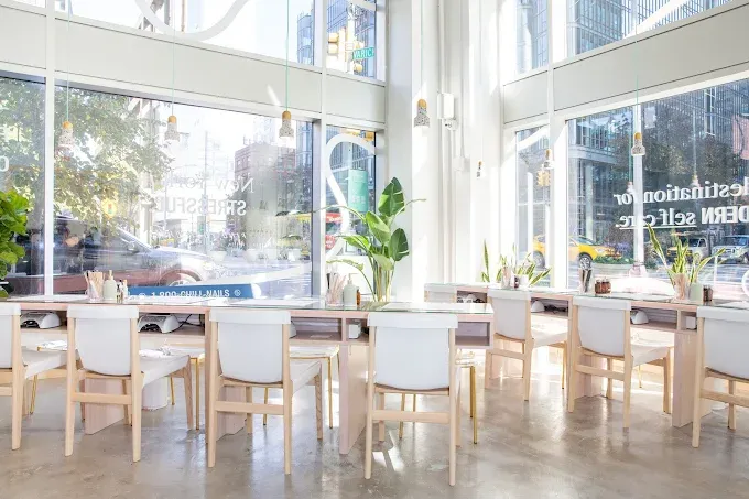 Chillhouse: NYC’s Modern Spa & Nail Studio Revolution