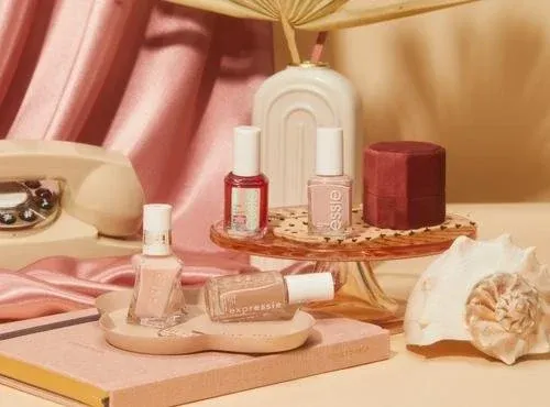 Essie USA: Iconic Nail Polish Brand, Quality & Salon Picks