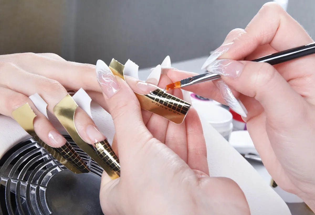 Perfect Pink and White Acrylic Nails: A Step-by-Step Guide