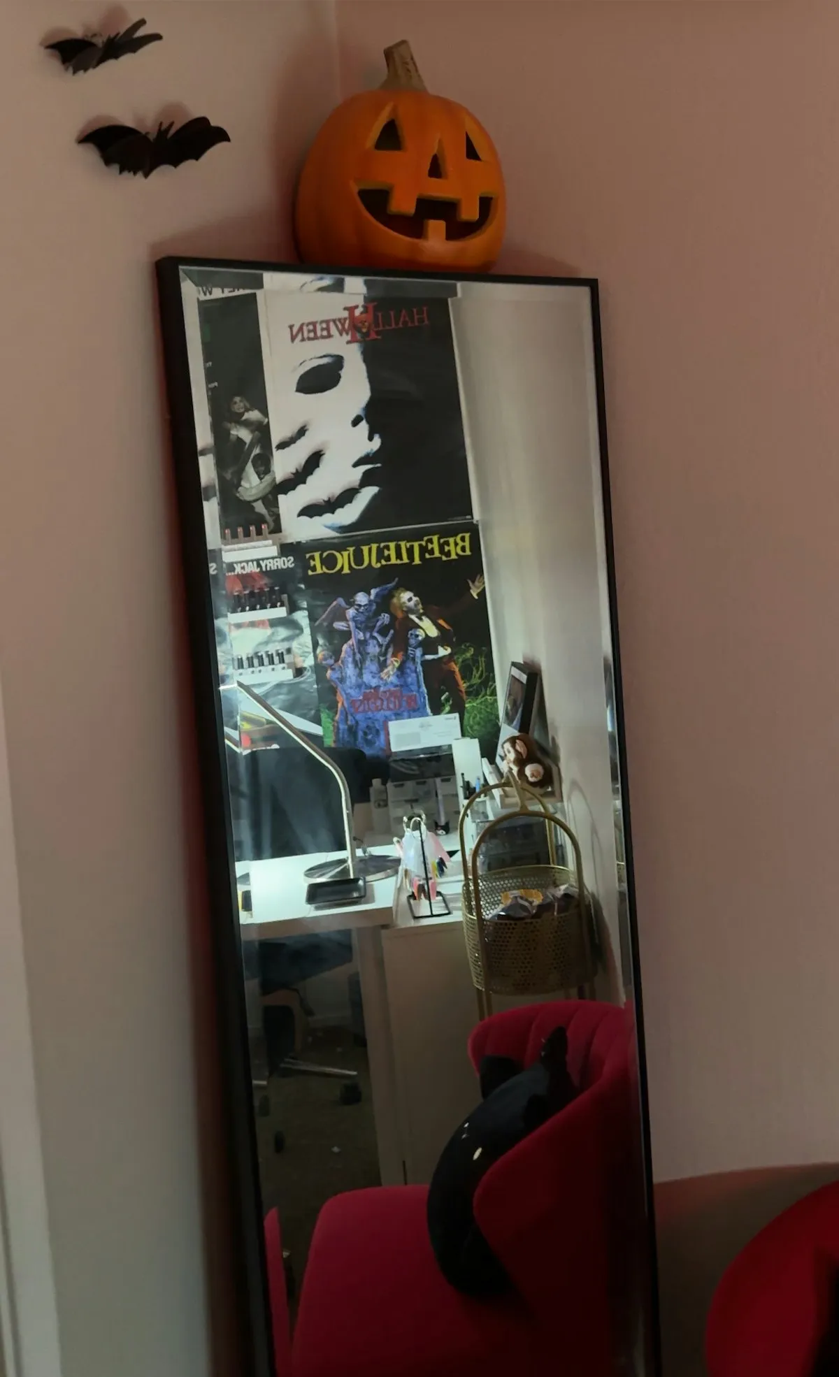 Discover Raquel Calixto's Spooky Sacramento Suite