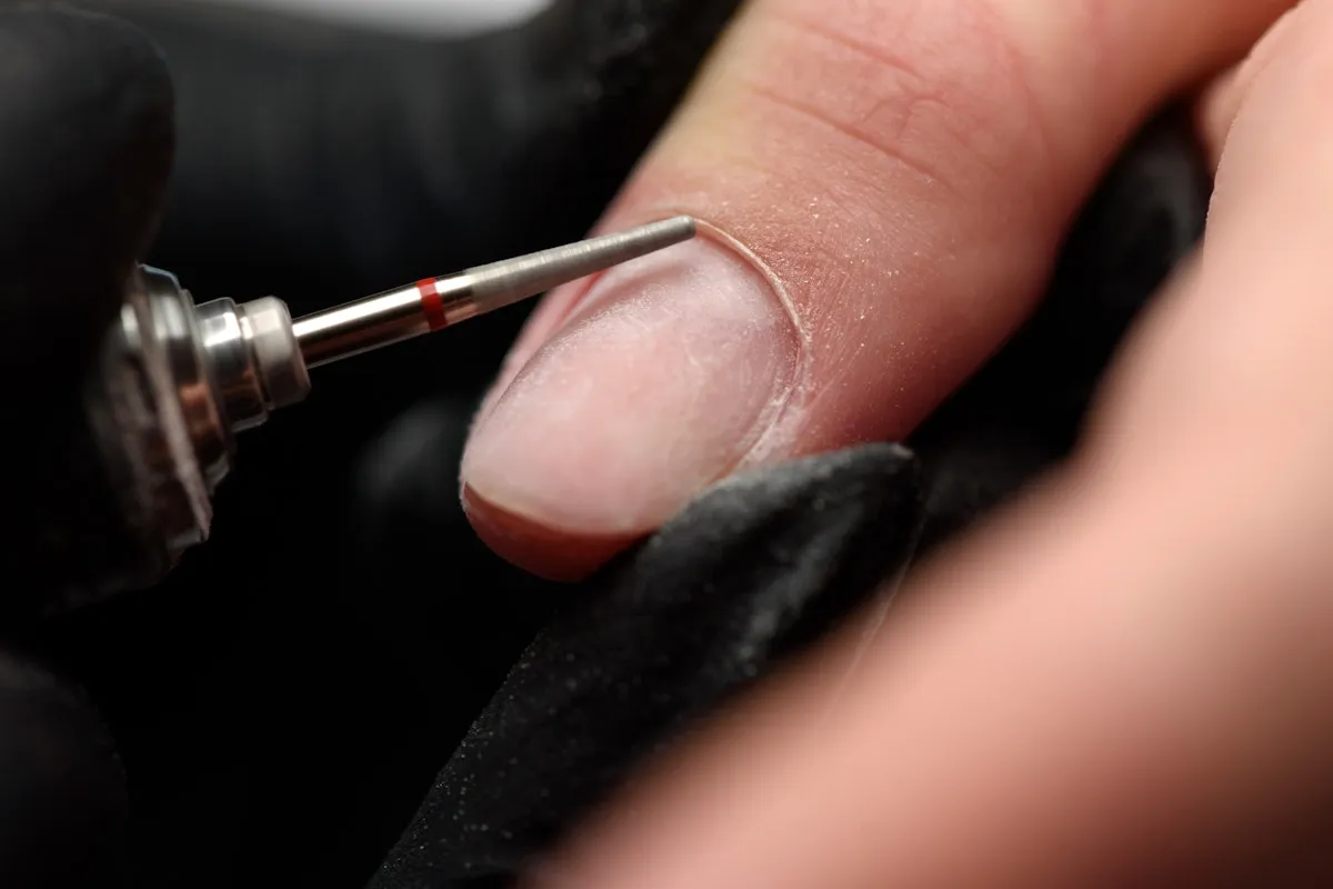 Stop Nail Lifting: Expert Tips Revealed