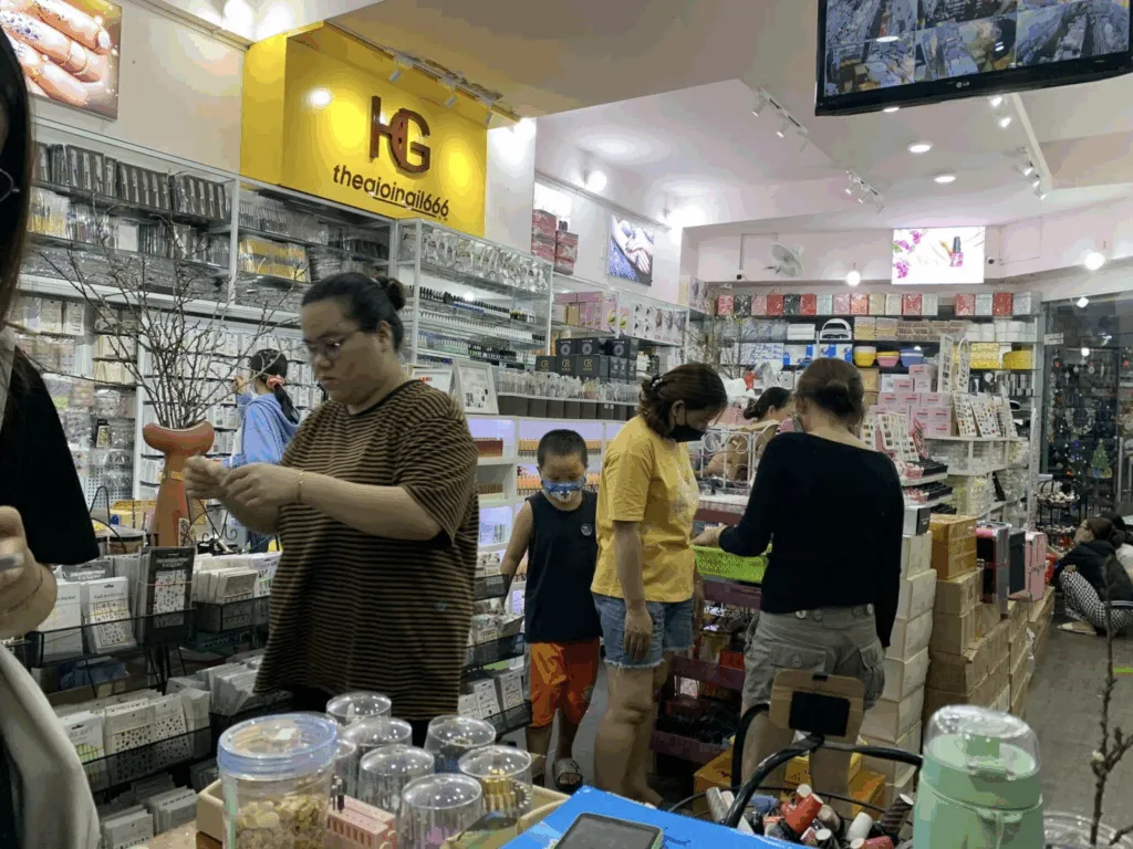 Thế Giới Nail 666: Vietnam’s Nail Supply Hub for Salons and Artists