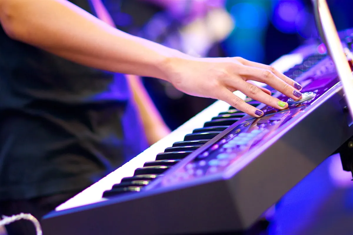 Trendy Festival Season Nails: What's Hot for 2023