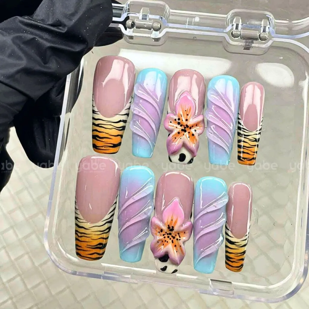 Yabe Press‑On Nails: Wholesale Supplier Connecting Design and Salon Service Yabe Press‑On Nails: Wholesale Supplier Connecting Design and Salon Service
