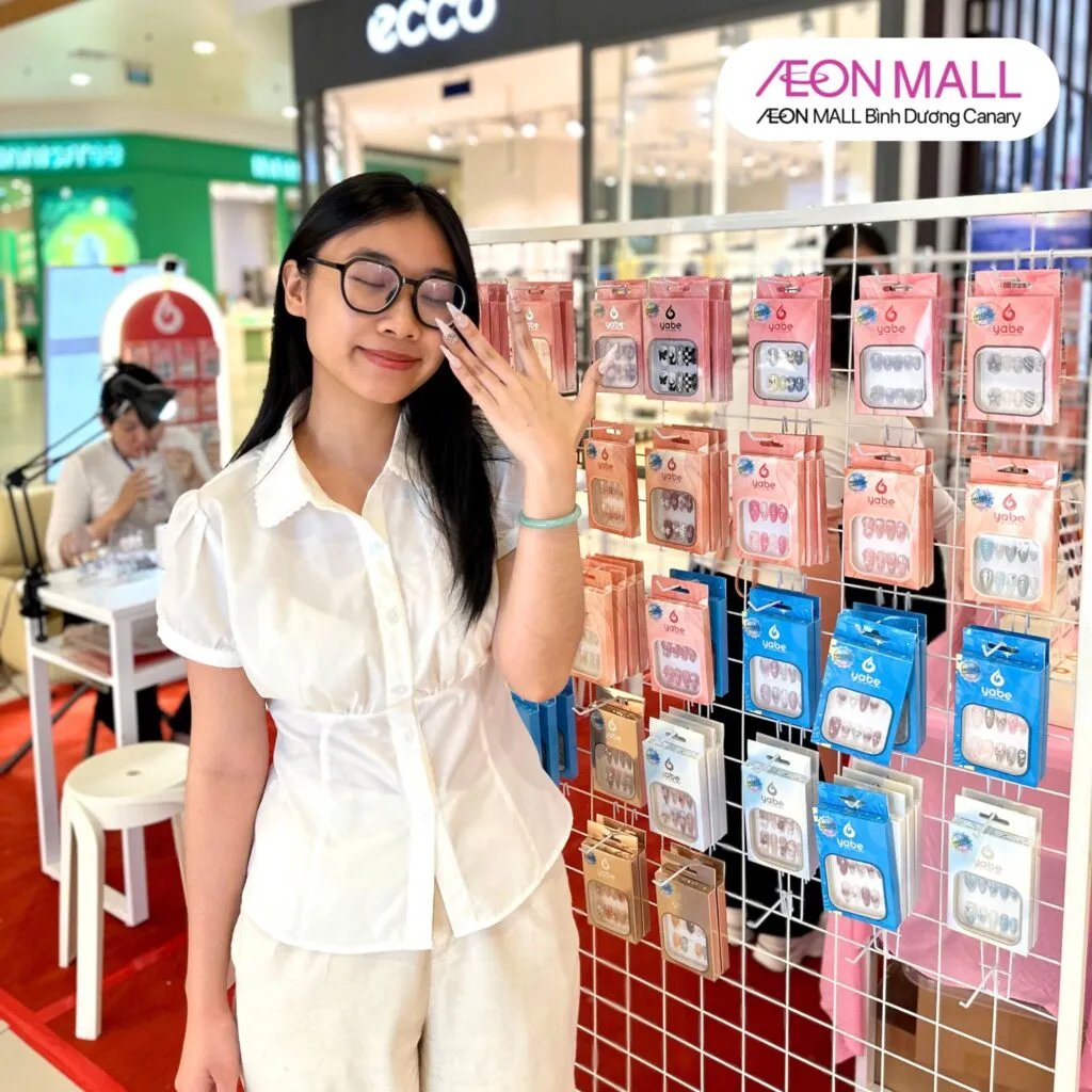 Yabe Vietnam – Handmade Press on Nails: Elegant Designs Crafted by Hand Yabe Vietnam – Handmade Press on Nails: Elegant Designs Crafted by Hand