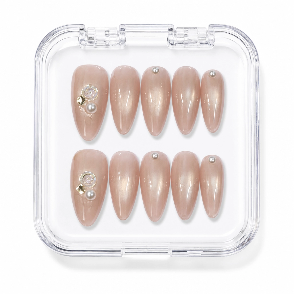 Press-on Nails Wholesale $6.90 Luxe Sparkle Almond by Yabe Vietnam